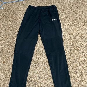 Boys nike dri-fit pants size xl